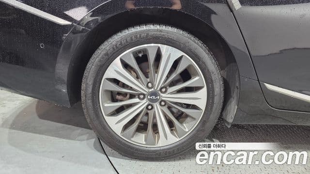 Kia K8 2023 — Şəkil 30/38