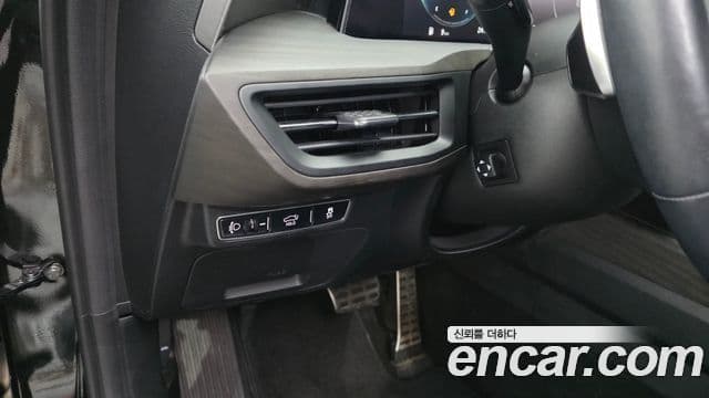 Kia K8 2023 — Şəkil 34/38