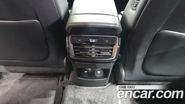 Kia K8 2023 — Şəkil 7/38