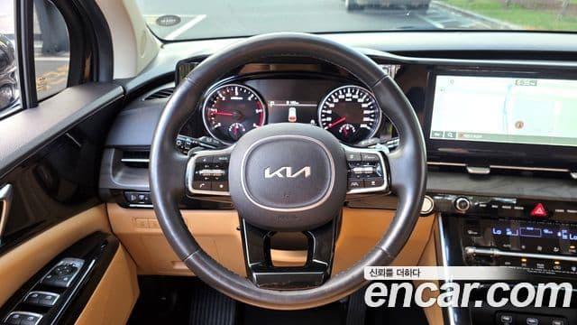 Kia Carnival 2022 — Фото 13/20