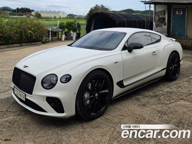Bentley Continental GT 2018 — Фото 9/11