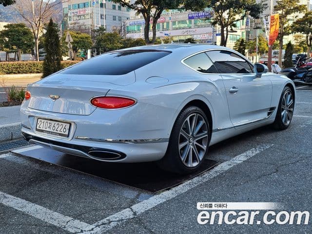 Bentley Continental GT 2019 — Photo 13/13