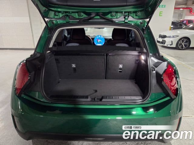 Mini Cooper Electric 2024 — ფოტო 5/20