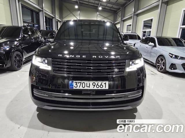 Land Rover Range Rover 2025 — Фото 2/20