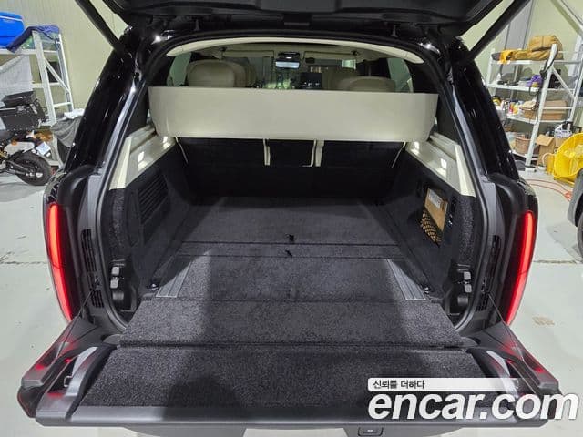 Land Rover Range Rover 2025 — Фото 14/20