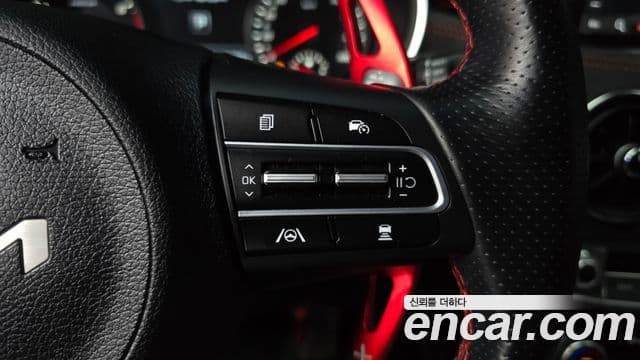 Kia Stinger 2022 — Фото 15/20