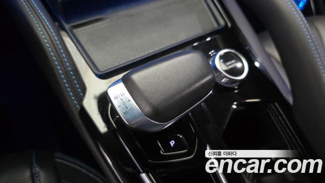 Renault Samsung Grand Koleos 2024 — ფოტო 12/20