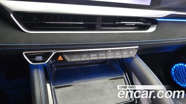 Renault Samsung Grand Koleos 2024 — ფოტო 16/20