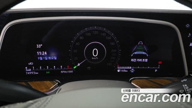 Cadillac Escalade 2023 — ფოტო 4/20