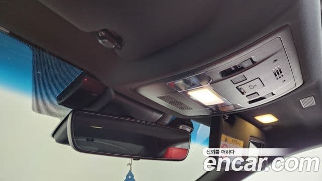Lexus ES300h 2022 — Photo 24/33