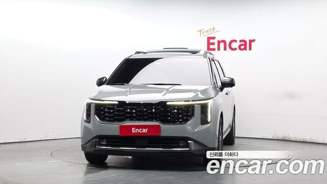 Kia Carnival 2025 — Фото 3/20