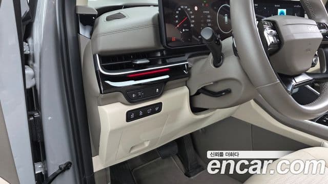 Kia Carnival 2025 — Фото 13/20