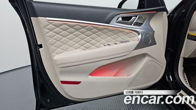Genesis G70 2019 — Şəkil 14/30