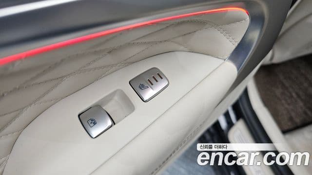 Genesis G70 2019 — Şəkil 12/30