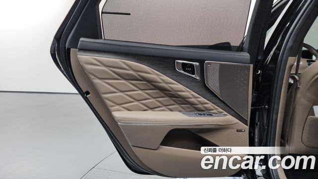 Kia K8 2023 — Photo 24/36