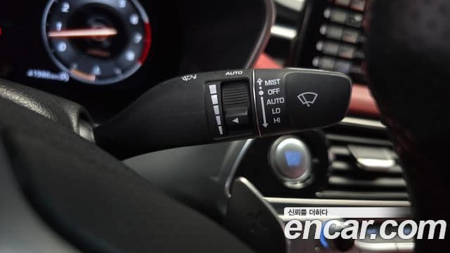 Genesis G70 2021 — Photo 27/41