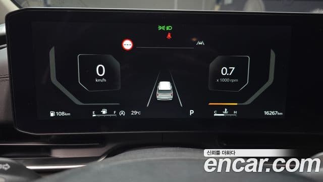 Kia Carnival 2024 — Фото 8/20