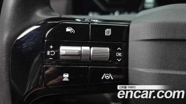 Kia Carnival 2024 — Фото 19/20