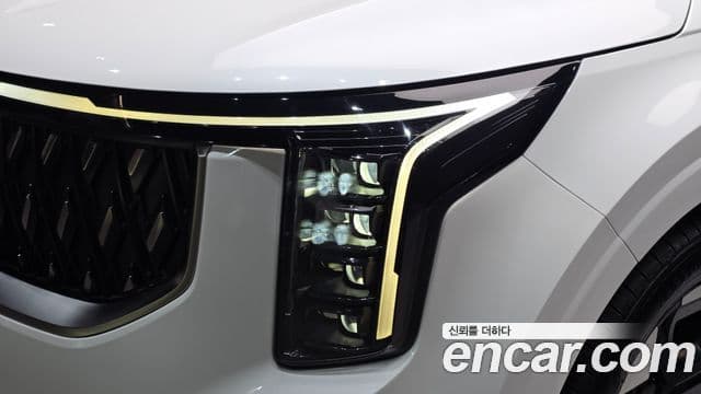 Kia Carnival 2024 — Şəkil 6/34