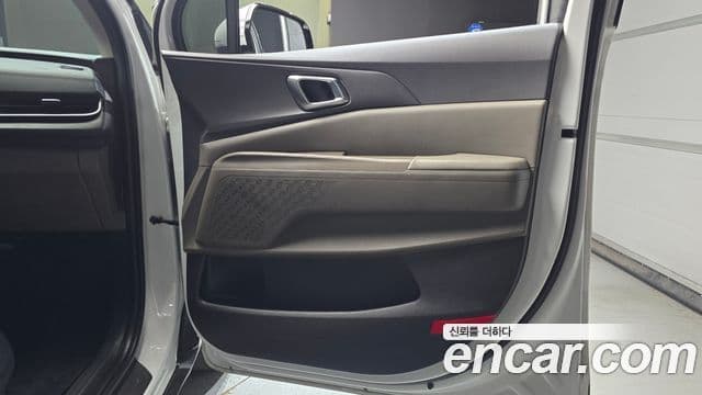 Kia Carnival 2024 — Şəkil 12/34