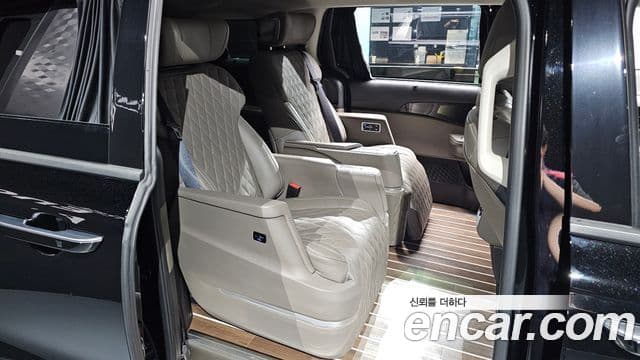 Kia Carnival 2024 — Фото 11/20