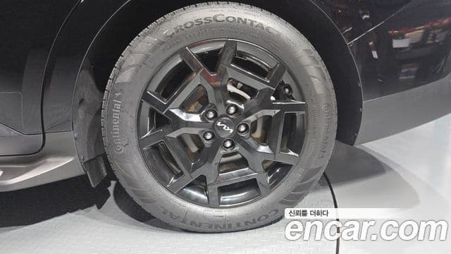 Kia Carnival 2024 — Фото 20/20