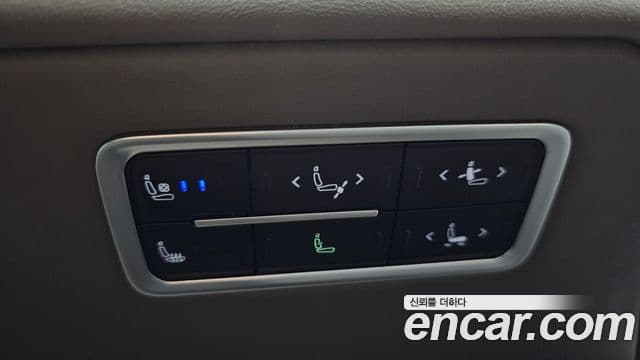 Kia Carnival 2024 — ფოტო 26/37