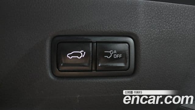 Kia Carnival 2024 — ფოტო 37/37