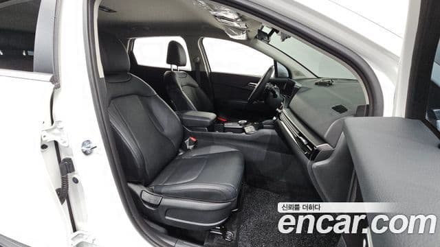 Kia Sportage 2025 — Фото 12/20