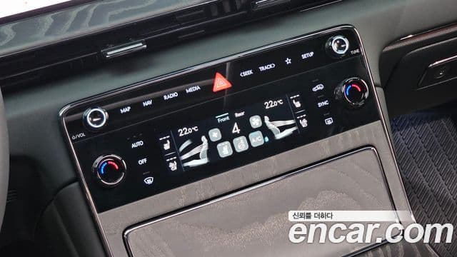 Genesis GV80 Coupe 2025 — Фото 20/20