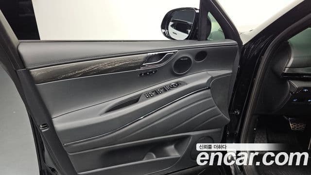 Genesis GV80 Coupe 2025 — ფოტო 5/37