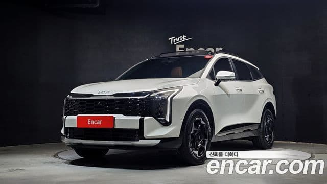 Kia Sportage 2025 — Фото 1/20