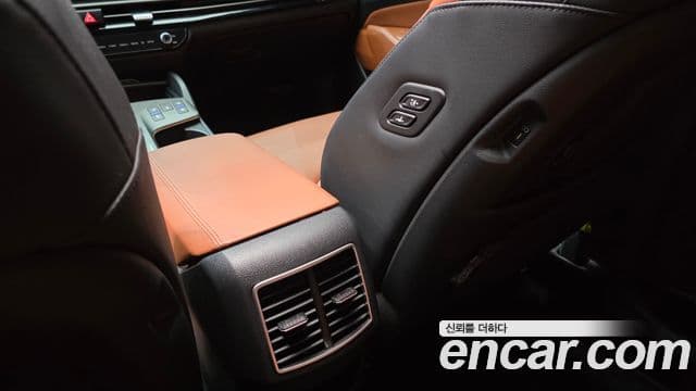 Kia Sportage 2025 — Фото 19/20