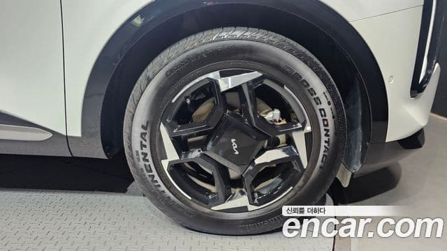 Kia Sportage 2025 — Photo 14/31