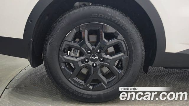Kia Sorento 2023 — Фото 5/20