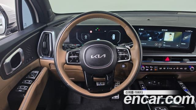 Kia Sorento 2023 — Фото 13/20