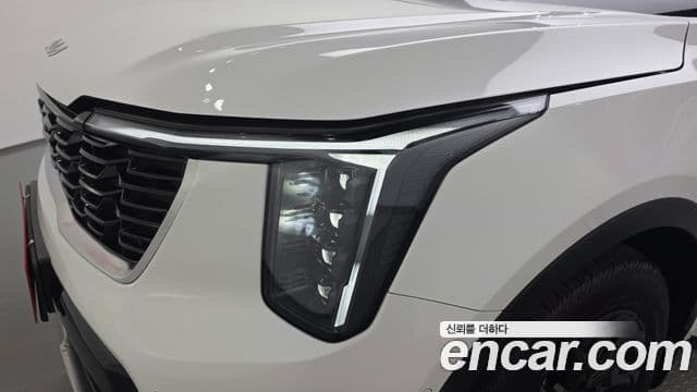 Kia Sorento 2023 — Photo 27/38
