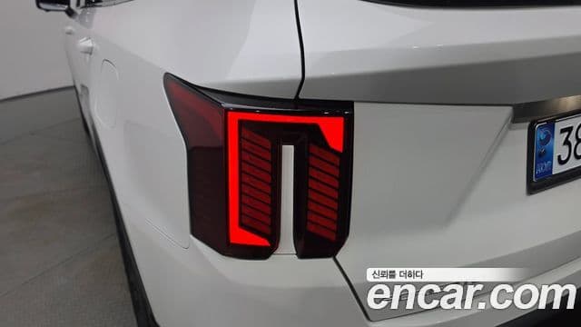 Kia Sorento 2023 — Photo 30/38