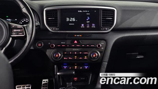 Kia Sportage The Bold 2021 — Фото 14/20