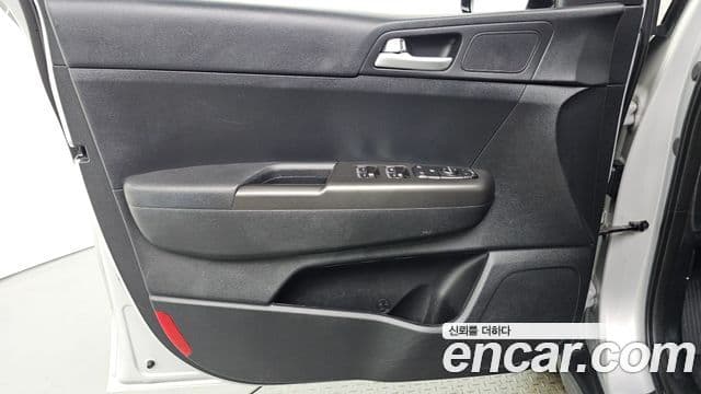 Kia Sportage The Bold 2021 — Şəkil 2/33