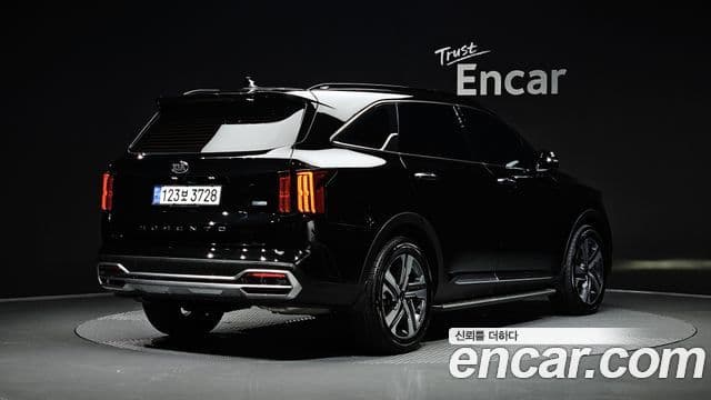 Kia Sorento 2020 — Фото 2/20