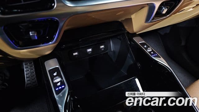 Kia Sorento 2020 — Photo 23/35