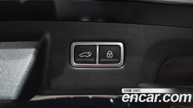 Kia Sorento 2020 — Photo 13/35
