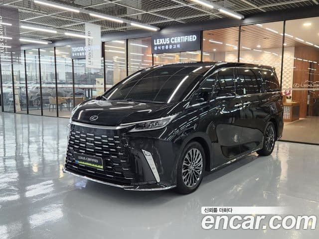 Lexus LM 2024 — Фото 10/20