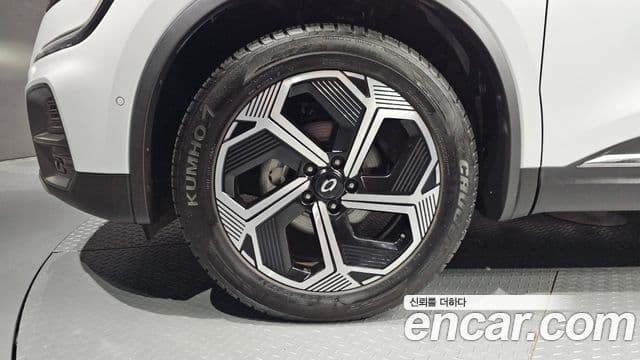 Renault Samsung QM6 2024 — ფოტო 7/32