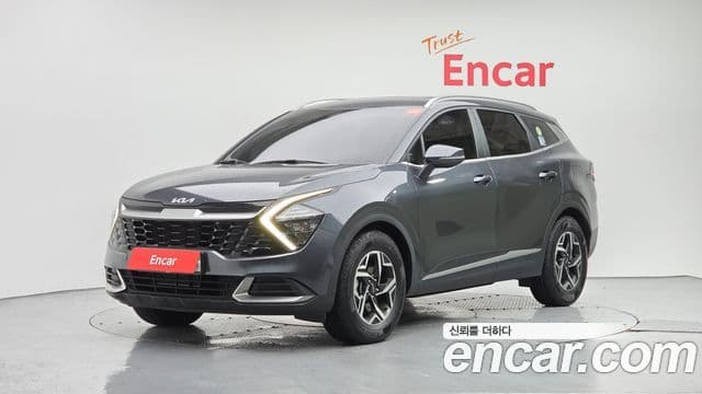 Kia Sportage 2021 — Фото 1/20