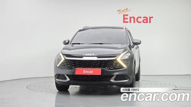Kia Sportage 2021 — Фото 3/20