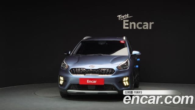 Kia Niro 2019 — Фото 3/20