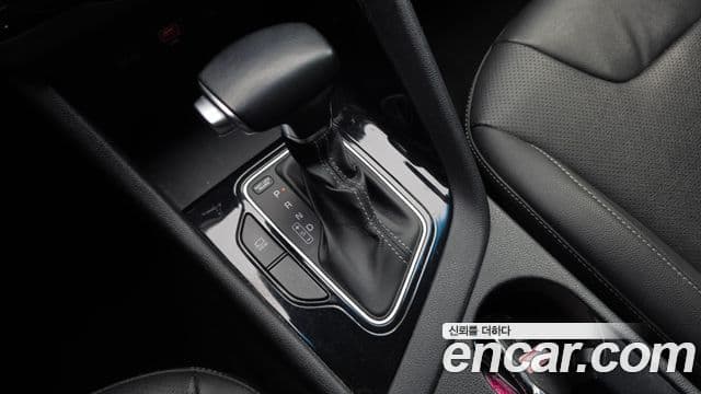 Kia Niro 2019 — Фото 9/20