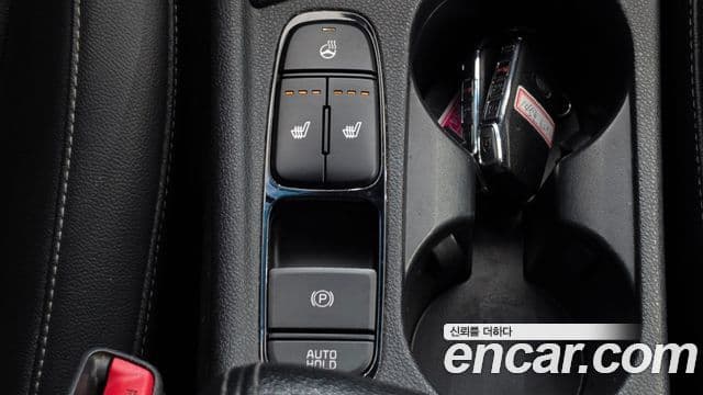 Kia Niro 2019 — Фото 15/20